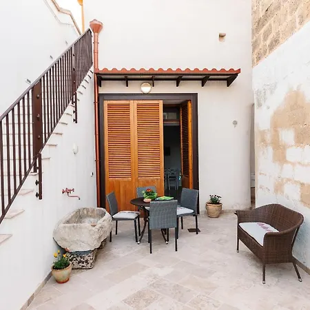 Iolanda Vacanze Feriehus