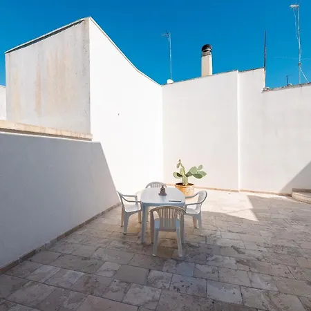 Iolanda Vacanze * Lucugnano